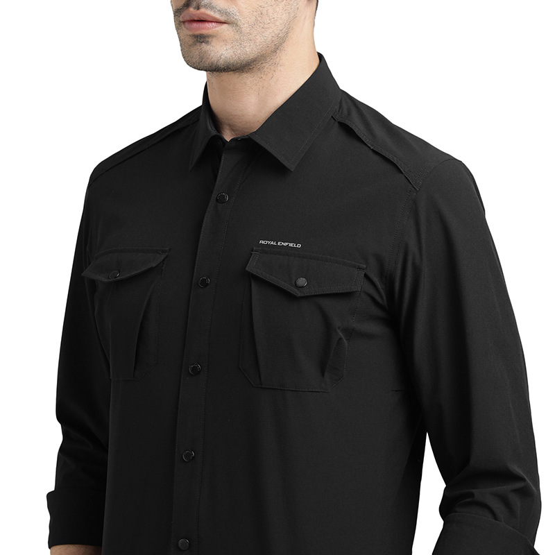 더블 포켓 퍼포먼스 블랙 긴팔 셔츠